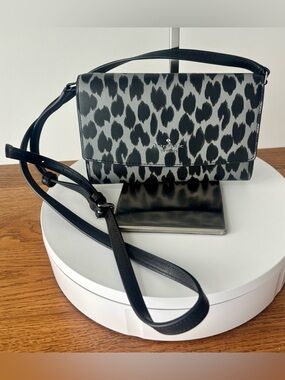 KATE SPADE Black and Gray Leopard-Print Crossbody Bag: detachable strap